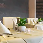 Ξενοδοχείο Haus Hainstein 3*