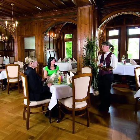 Haus Hainstein 3* إيزيناخ