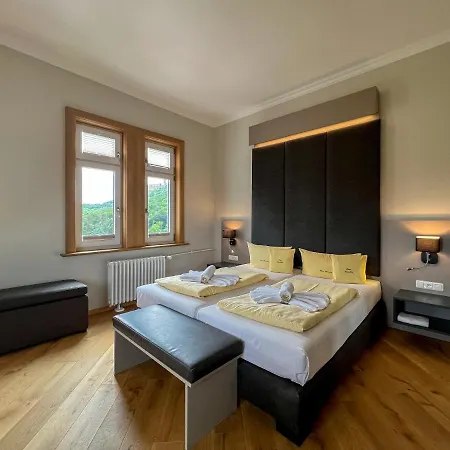 Otel Haus Hainstein